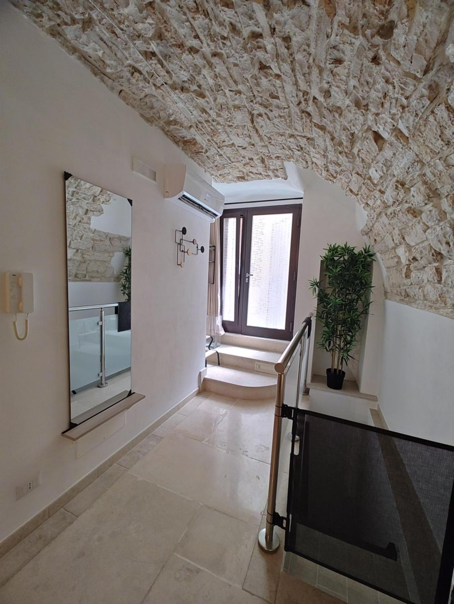 Pied-a-terre 13 Apartment Valenzano